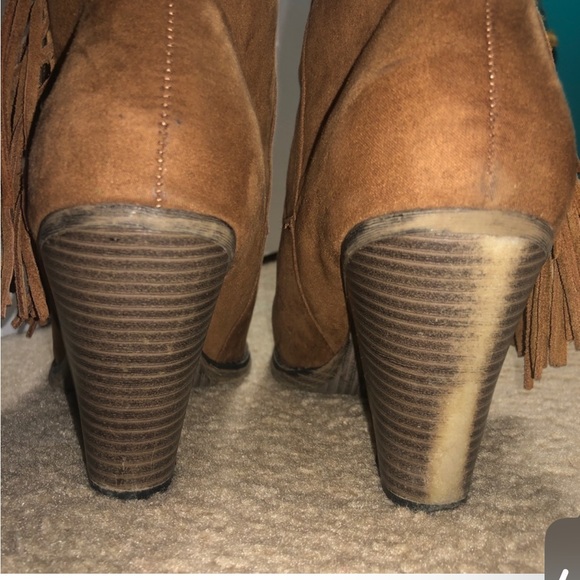Preowned Lissa fringe MIA bootie - Picture 6 of 13
